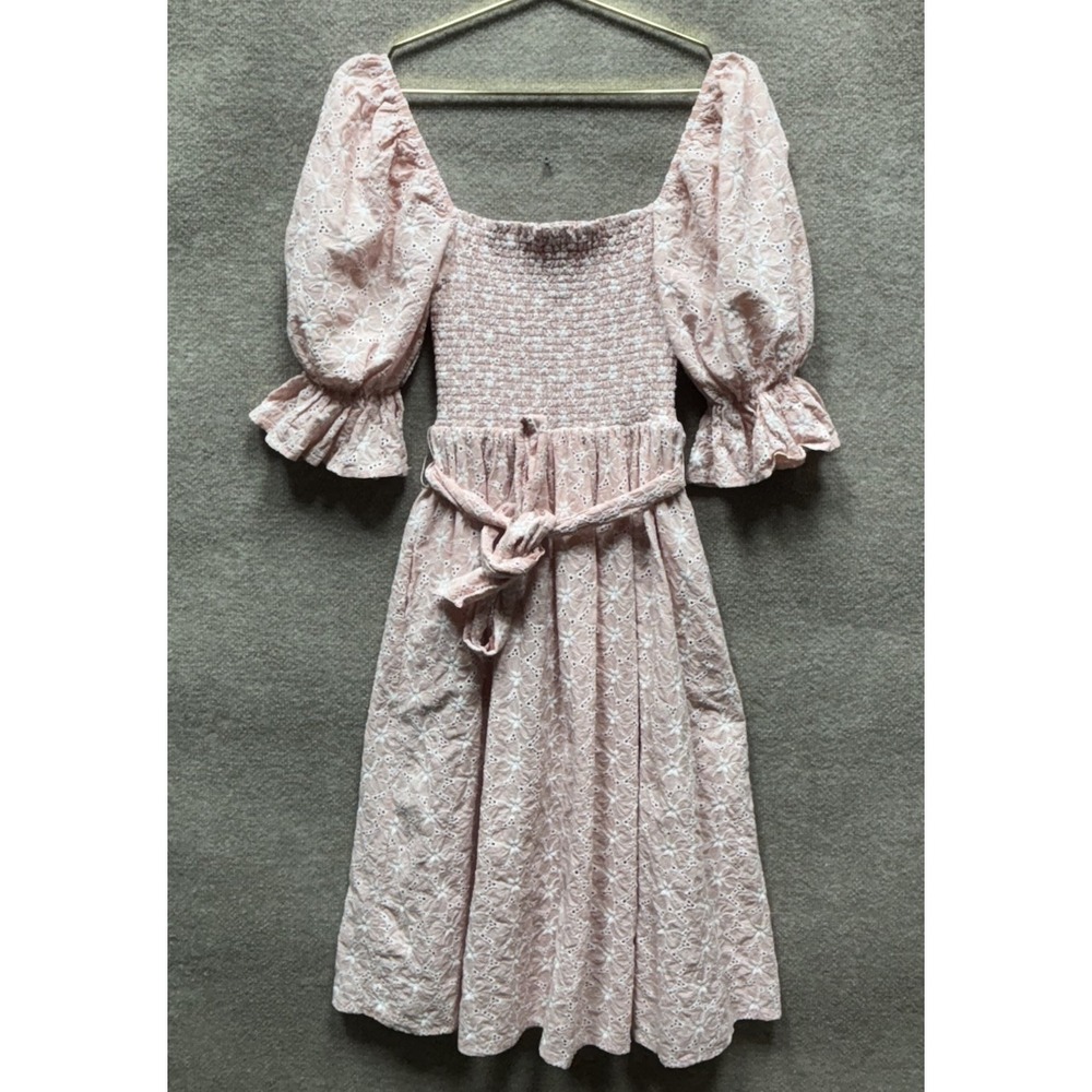 Aura Pink Smocked Eyelet Lace Cotton Blend Dress Size Small Puff Sleeve Ruffle